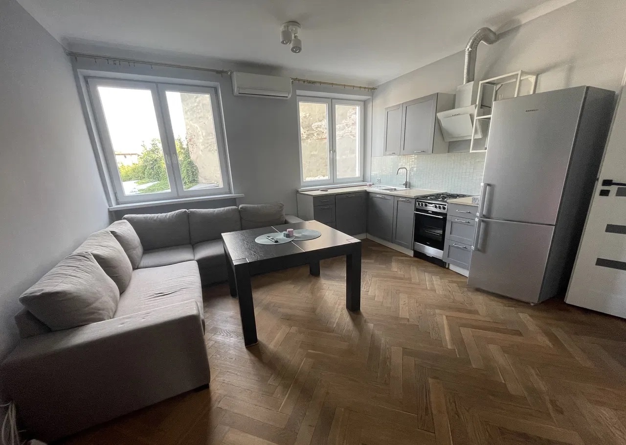 Mieszkanie o pow. 38.32m2, I p., klimatyzacja, umeblowane, u - 2