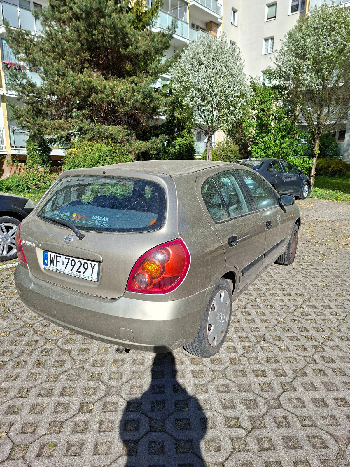 Nissan Almera 1,5 benzyna 2004 r. - 2
