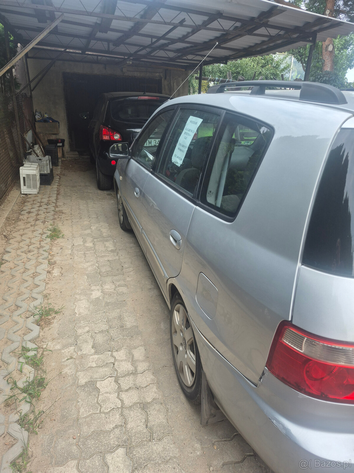 Sprzedam KIA CARENS - 2