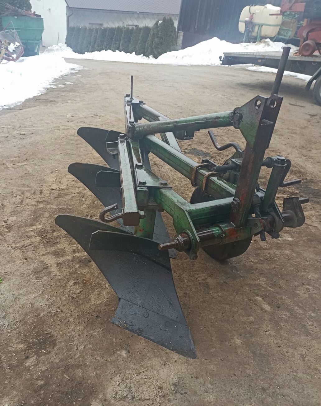 Pług 3-skibowy polski grudziądzki nowego typu - 2