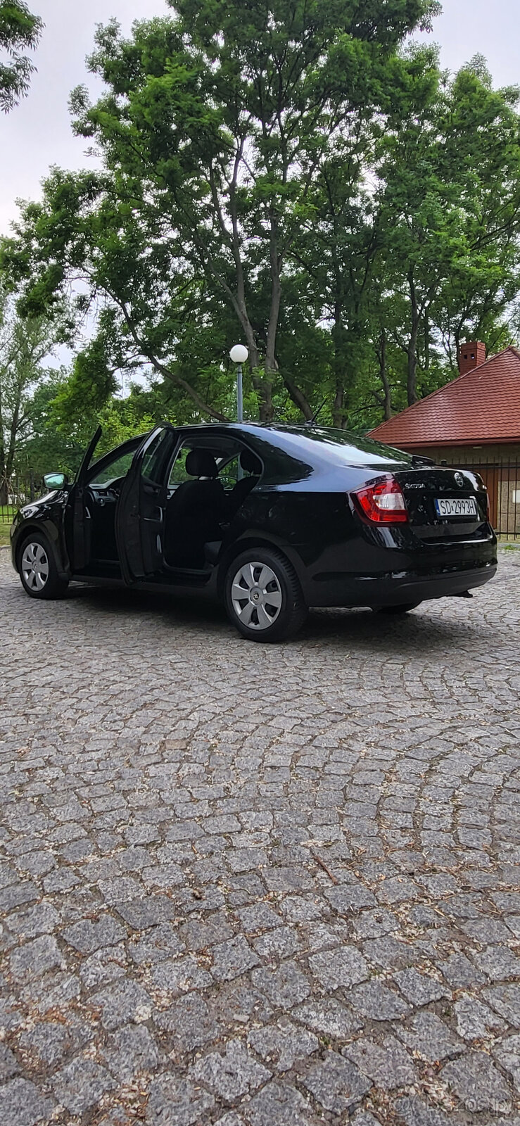 Sprzedam Skodę Rapid - 2