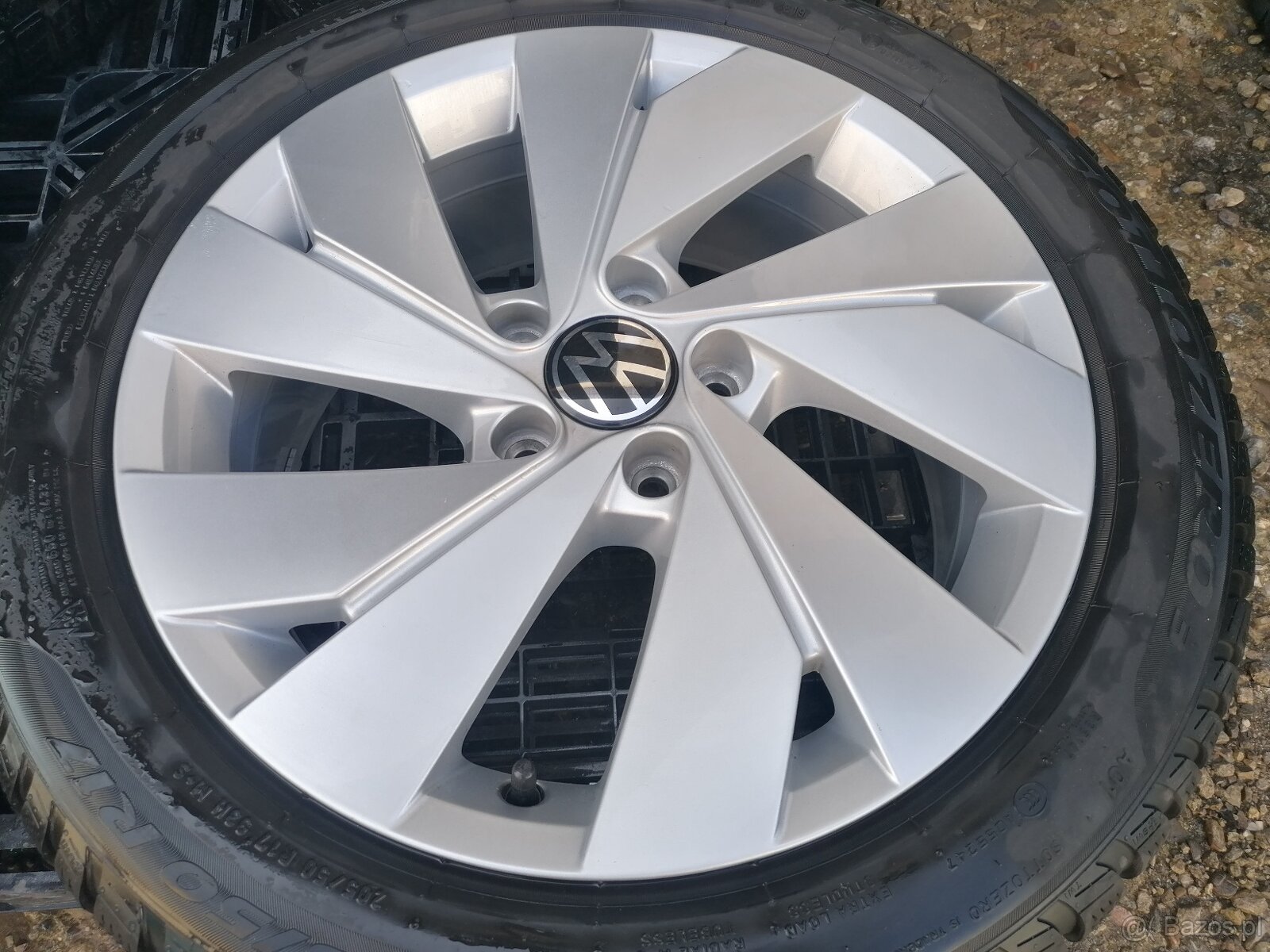 Felgi aluminiowe=5x112=orig. VW GOLF=z oponami=205/50 R17 - 2