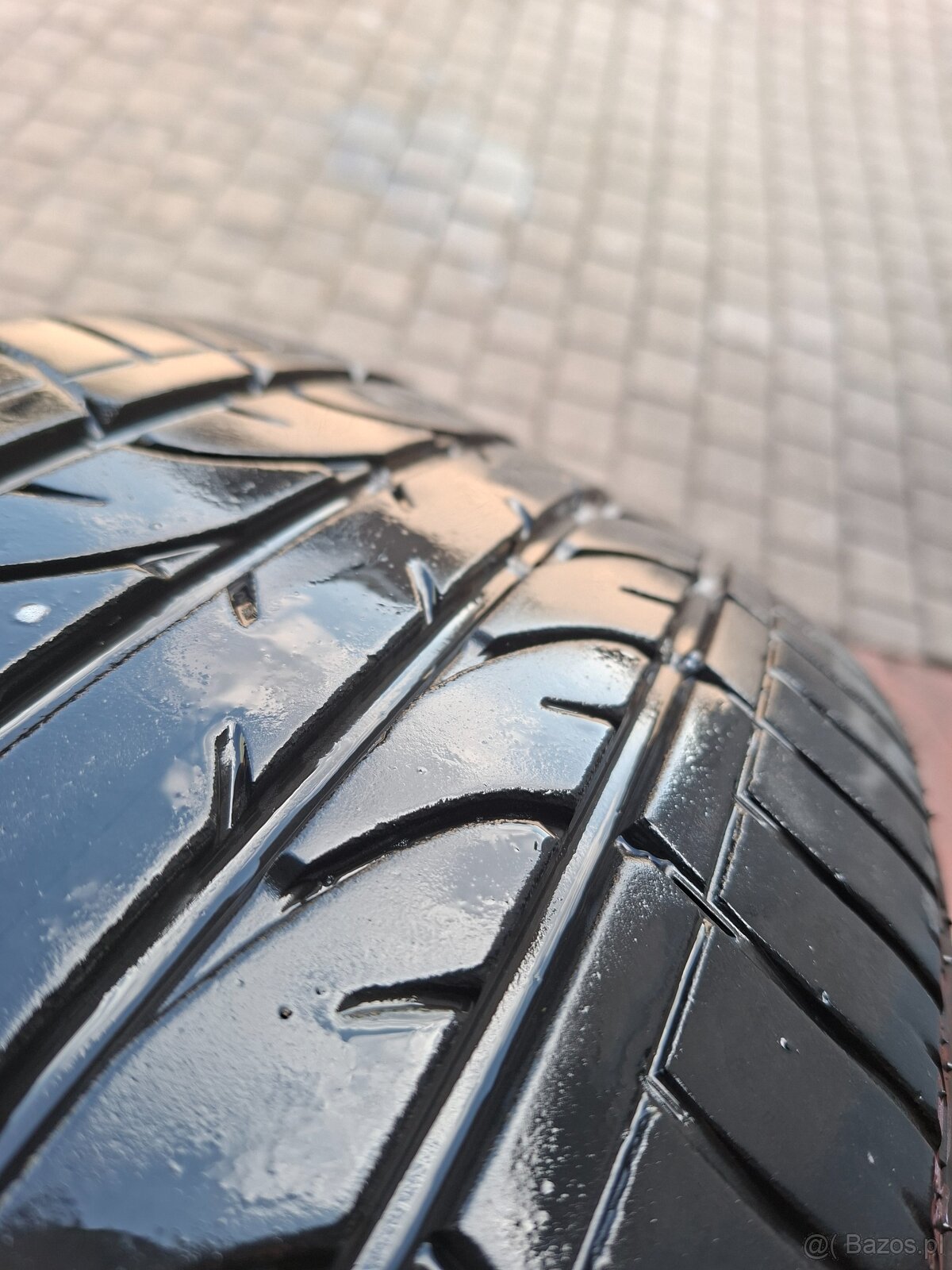 opony 225/45/19r BRIDZIESTONE DULER Hp 92 w rok 2020 bieżnik - 2