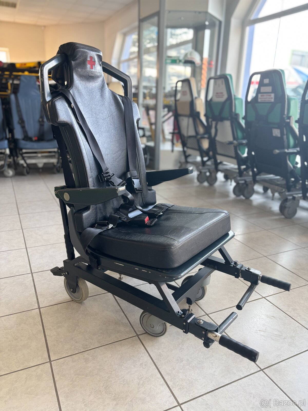 Krzesło transportowe ATOS - 2