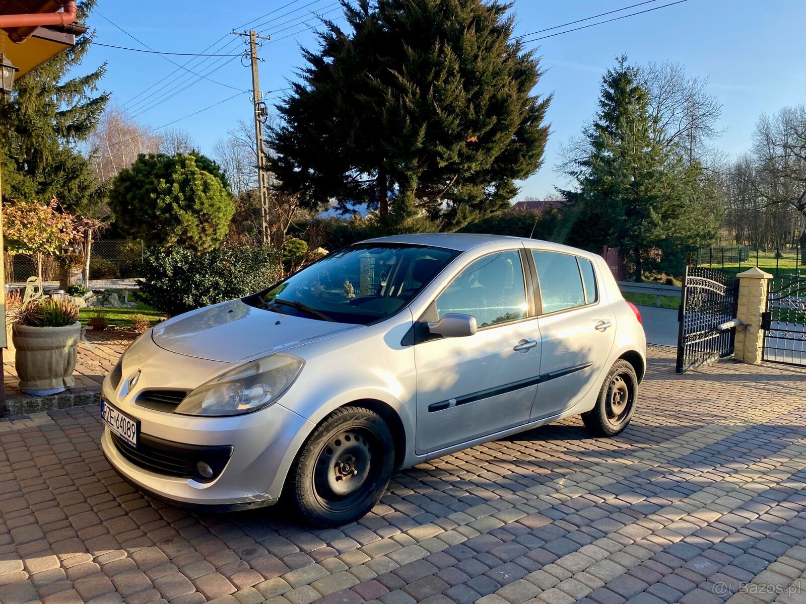 Sprzedam renault Clio - 2