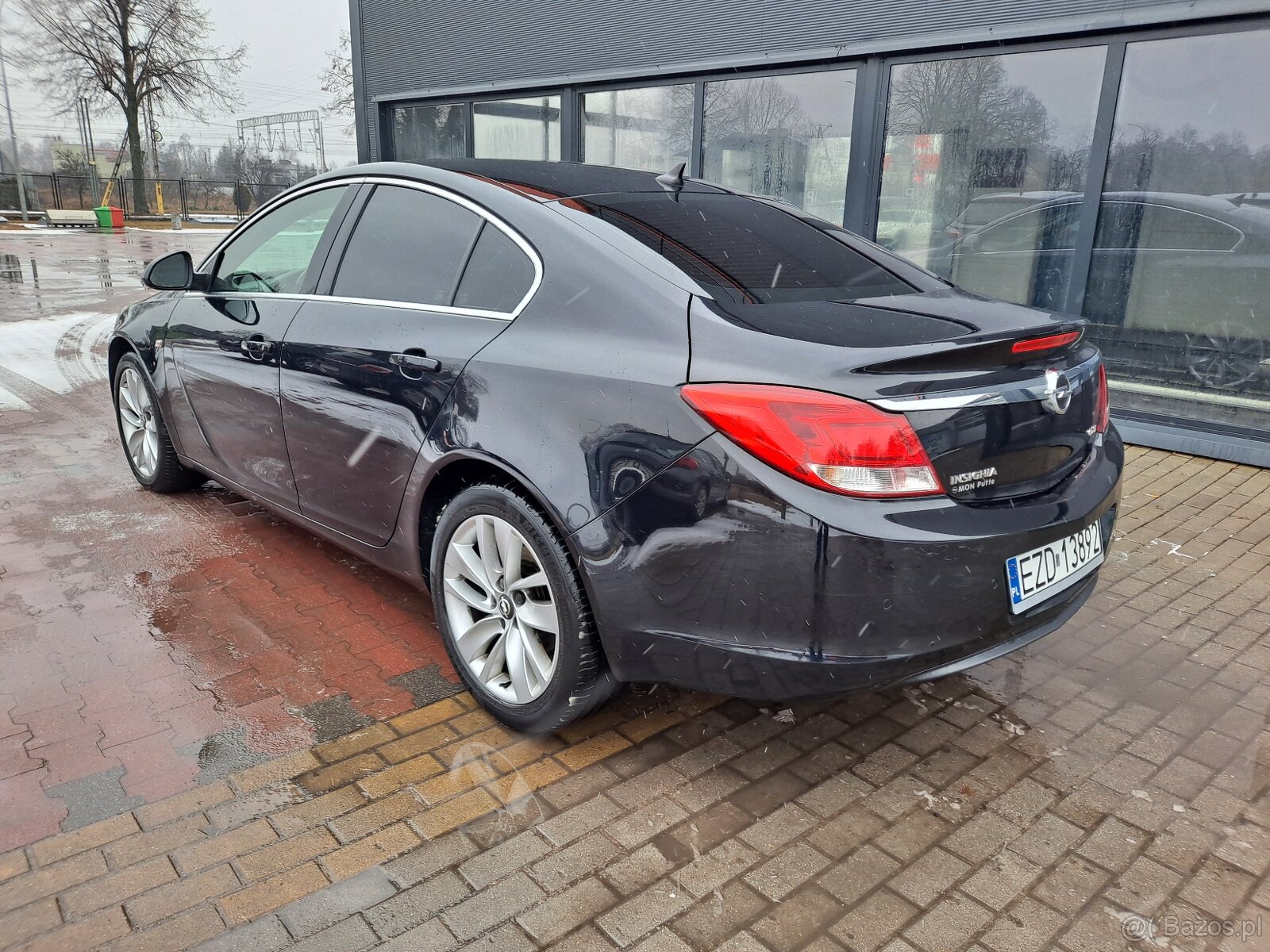 Opel insygnia 2.0 cdti sedan czarny metalik - 2