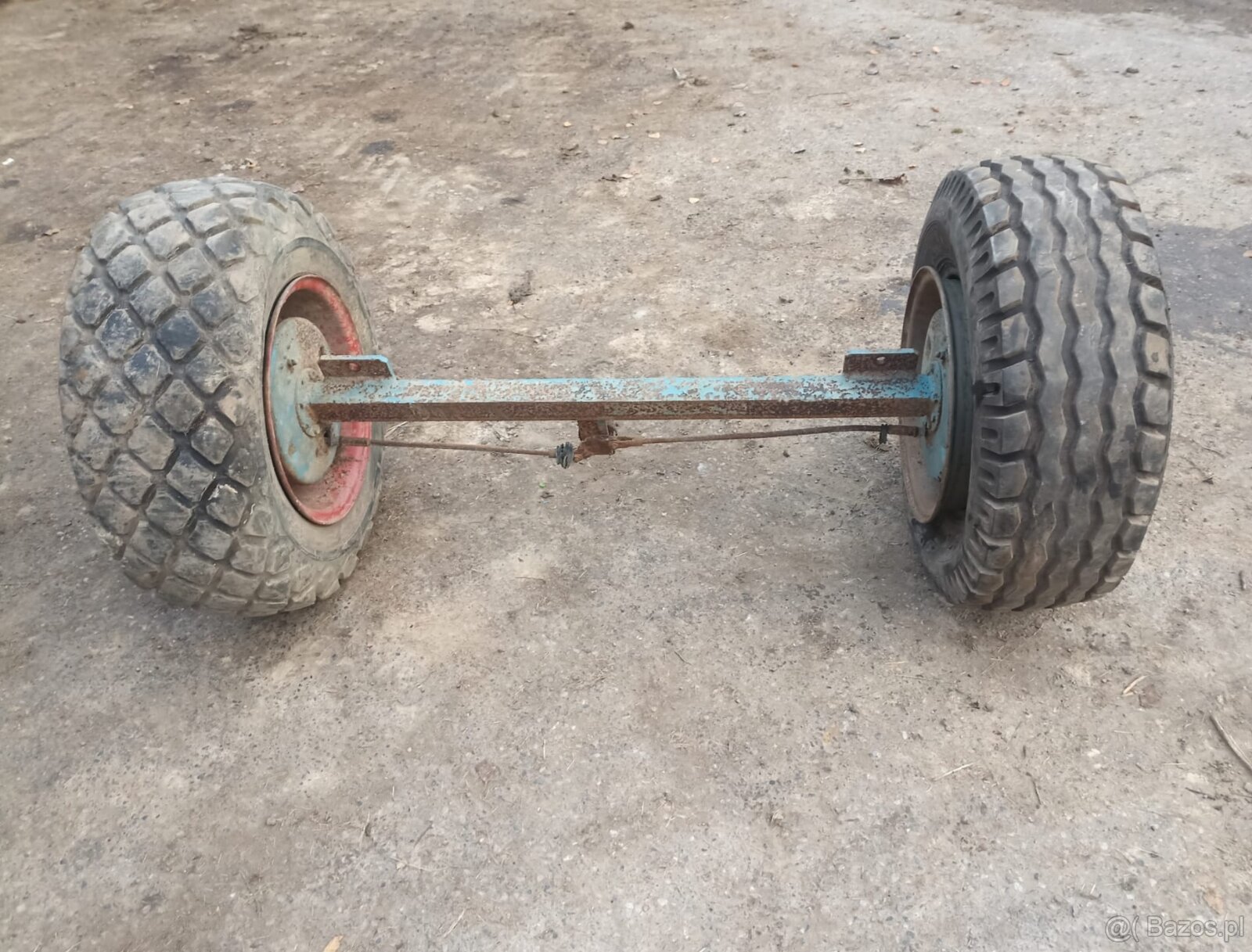 Oś hamowana od przyczepy samozbierającej - 2