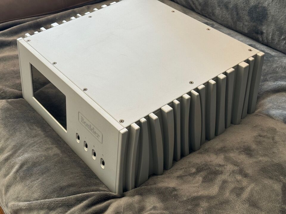 Boulder 866 ( Price: 5000 EUR ) - 2