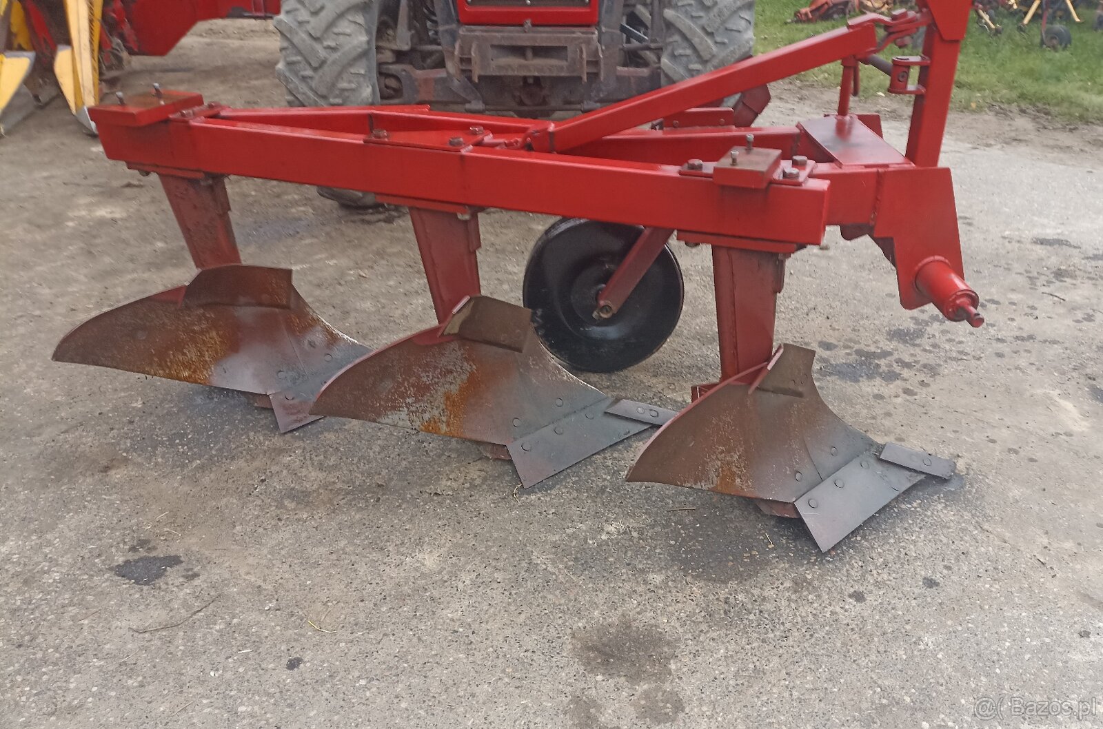 Pług 3-skibowy Demarol nowego typu - 2