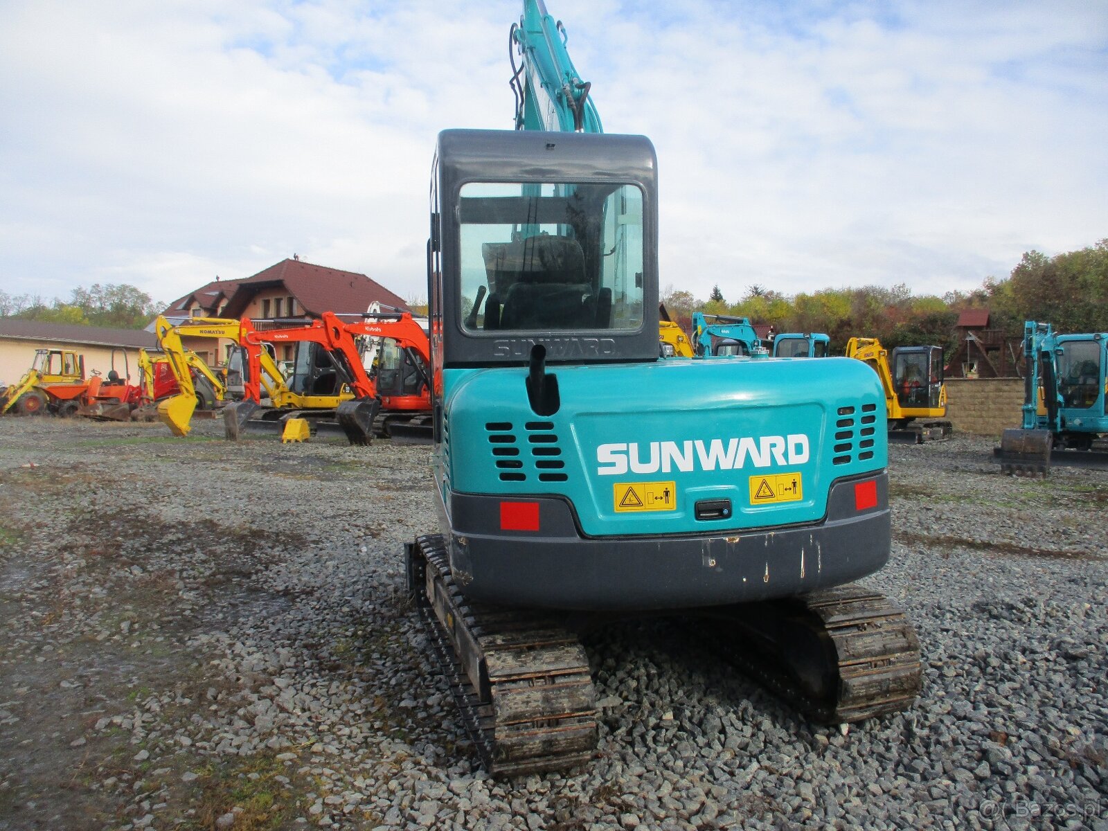 MINIKOPARKA TAKEUCHI TB175 - 2