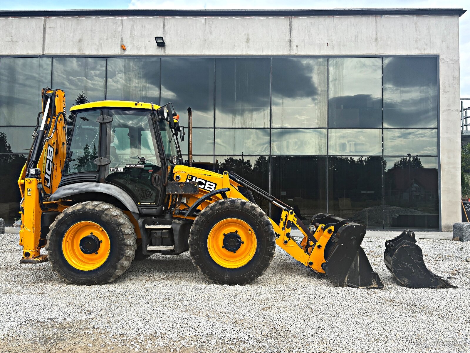 JCB 4CX KOPARKO-ŁADOWARKA 2016R | CAT 444, 434, NEW HOLLAND - 2