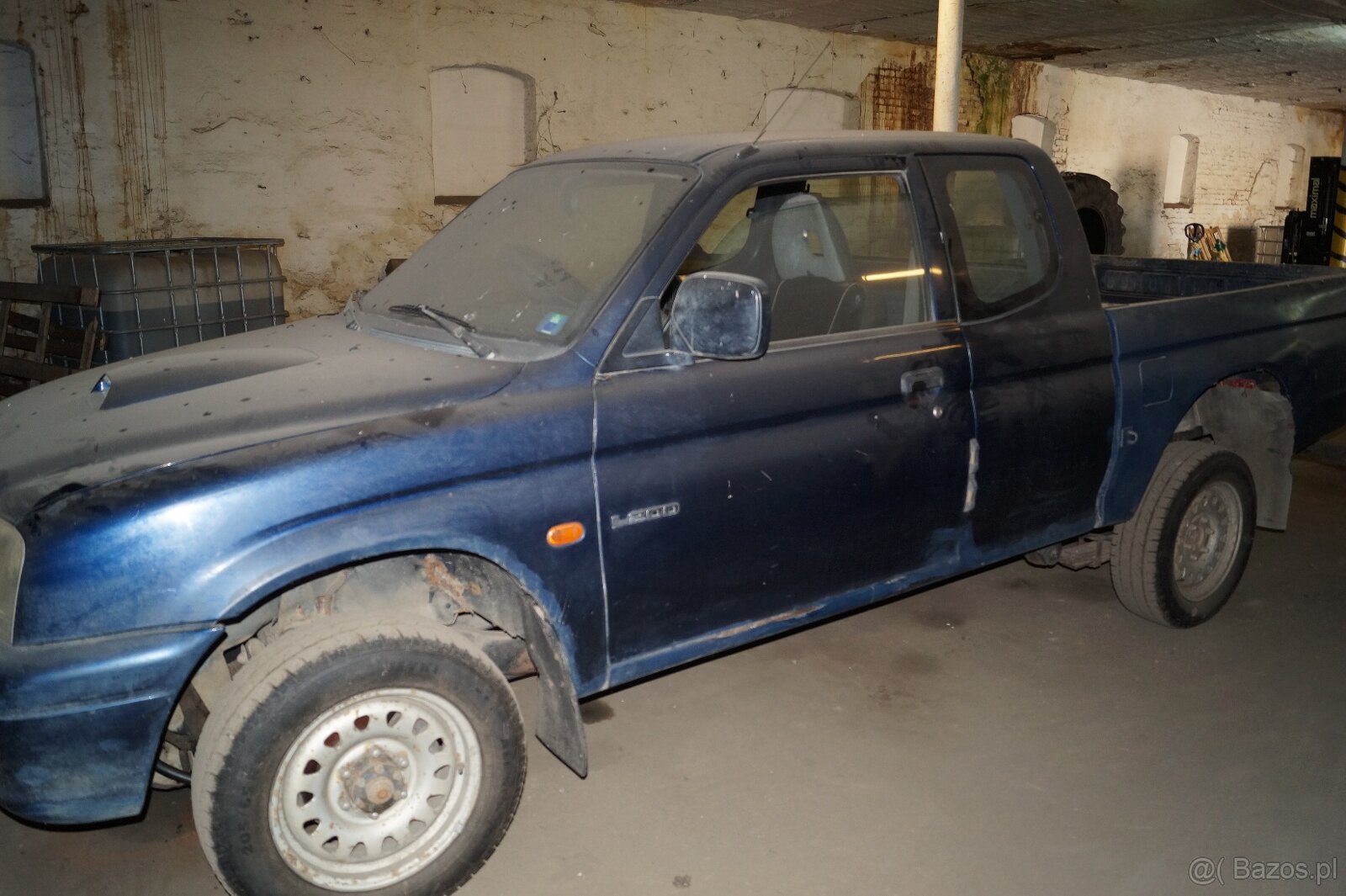Mitsubishi L200 (2001) – Do remontu / Na części - 2