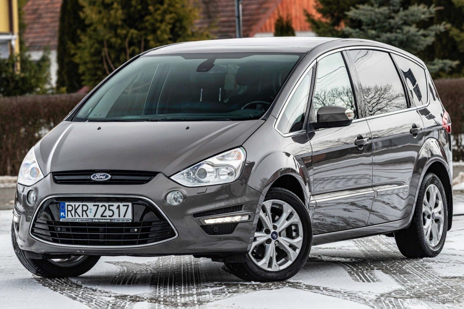 FORD S_MAX - 2