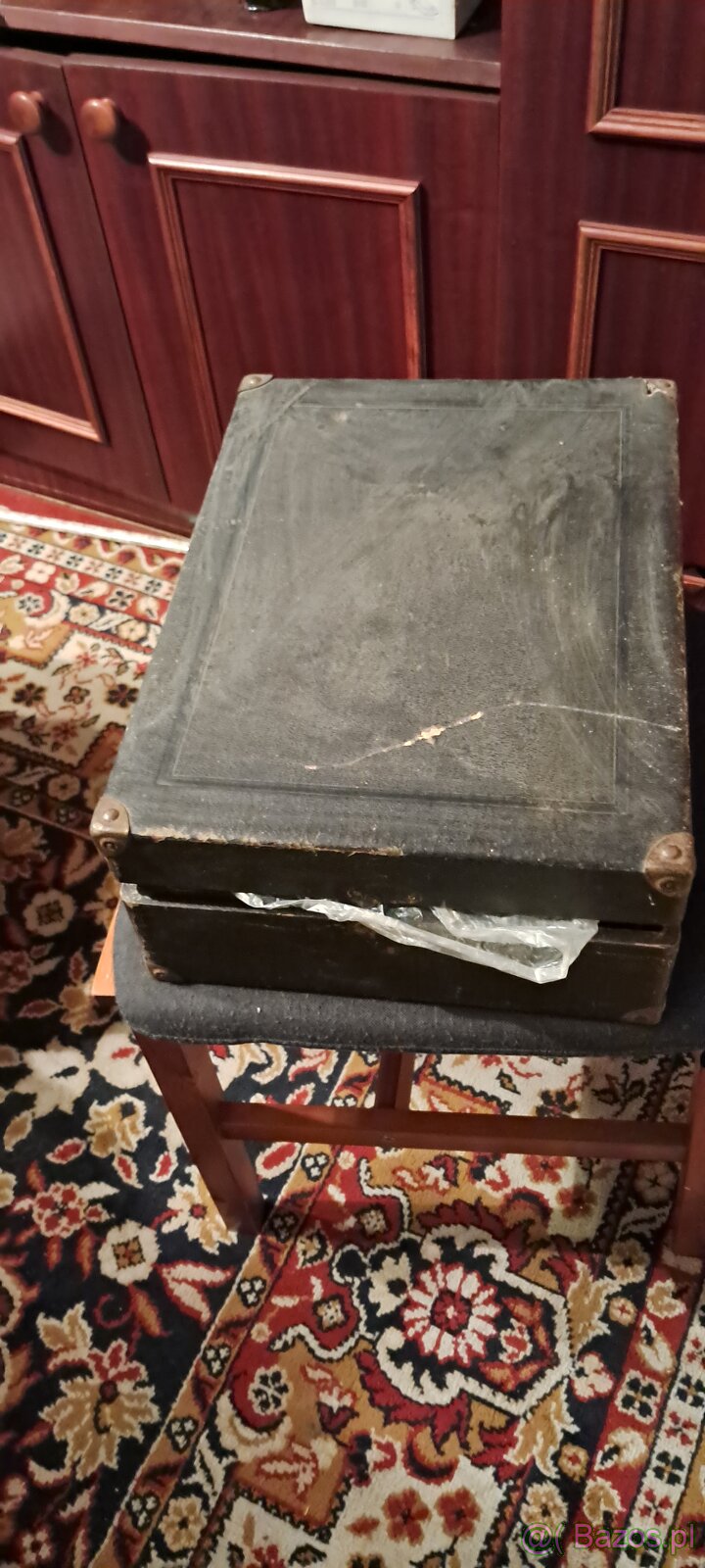 Sprzedam maszyne do szycia i do odtwarzania muzyki - 2