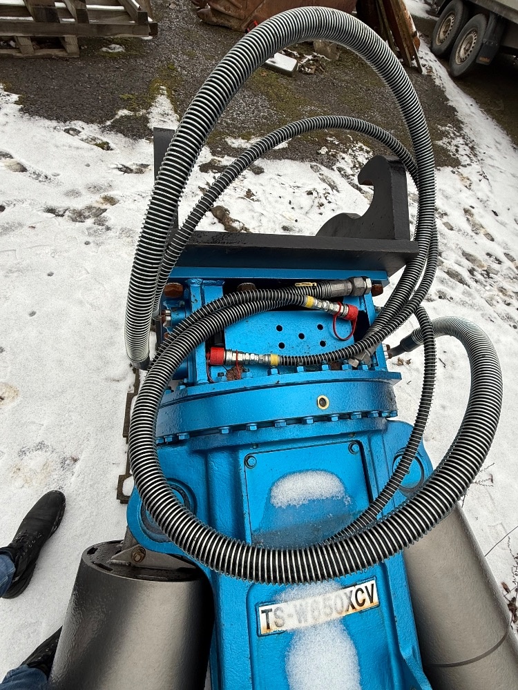 Nożyce do rozbiórki OKADA - 2