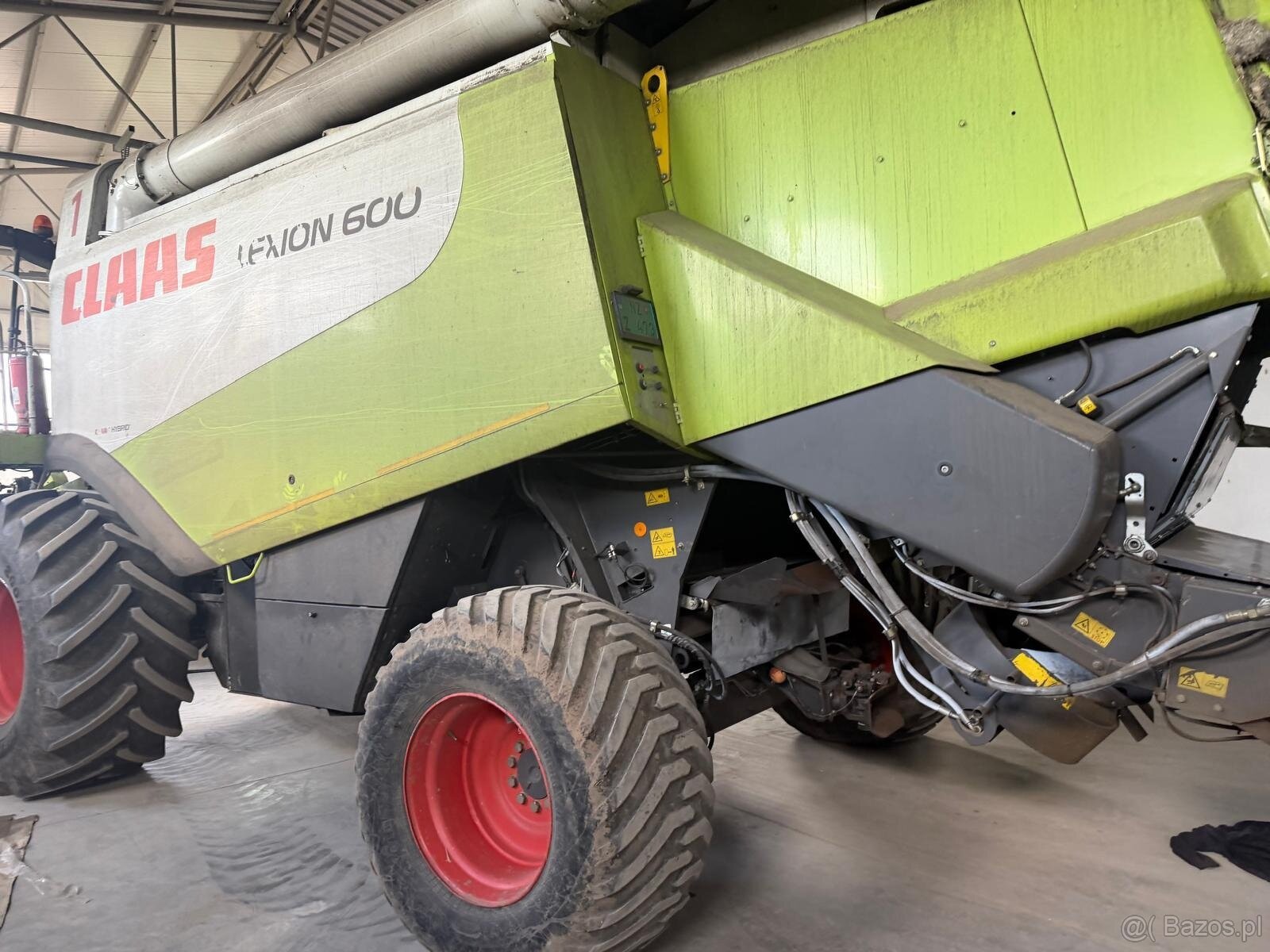 Kombajn zbozowy Claas Lexion 600 heder V900 rok 2008 cena - 2