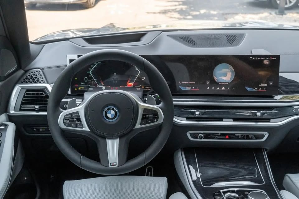 2025 BMW X5 50e xDrive M SPORT Hybrid - 2
