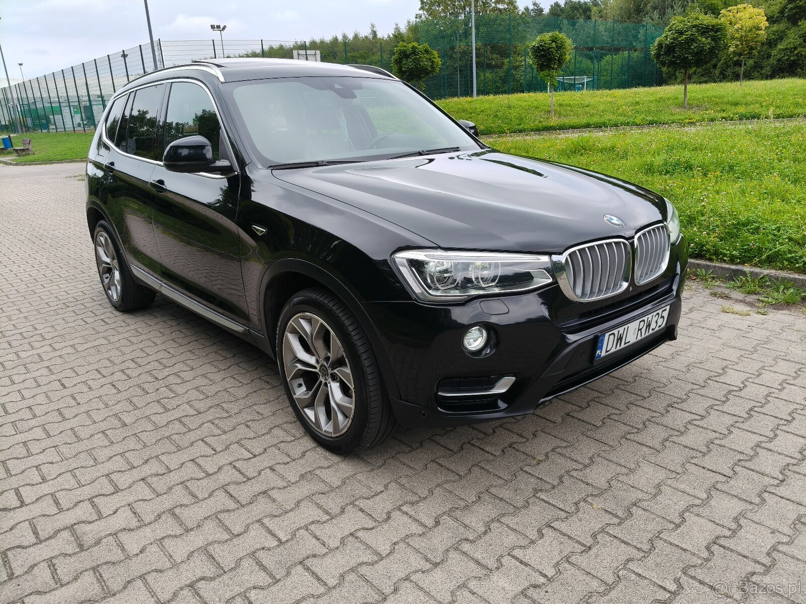X3 / 2.0 BENZYNA / 4X4 / PANORAMA / LIFT / OKAZJA - 2