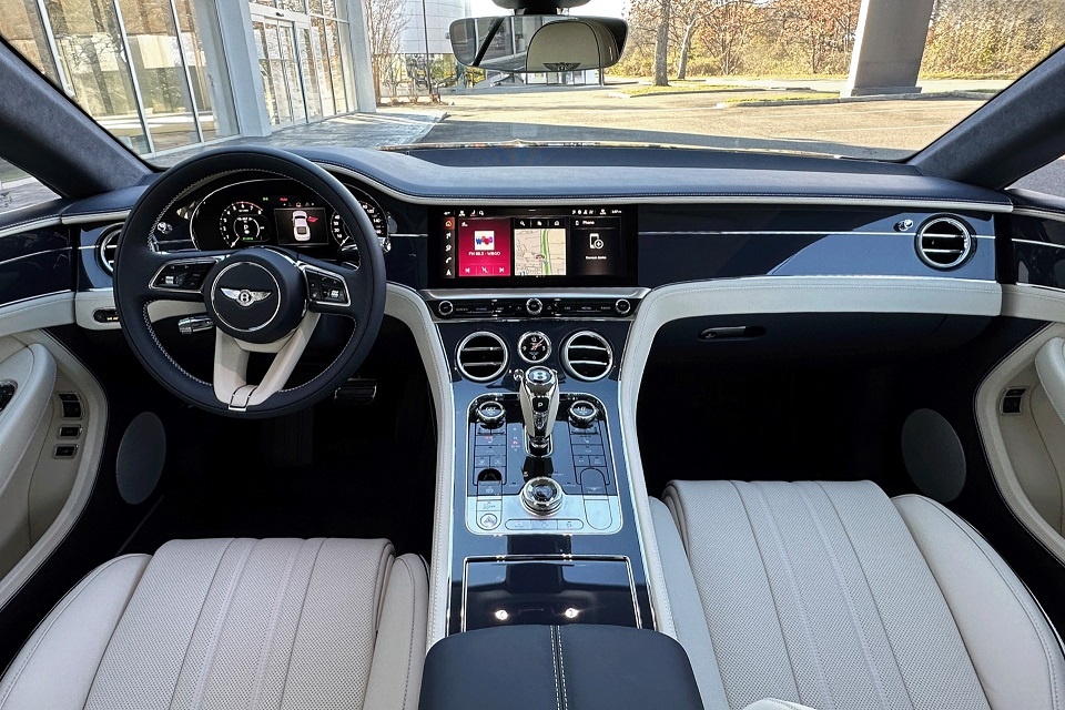 Bentley Continental GTC V8 Speed hybrid power 1200 KM WK1 - 2