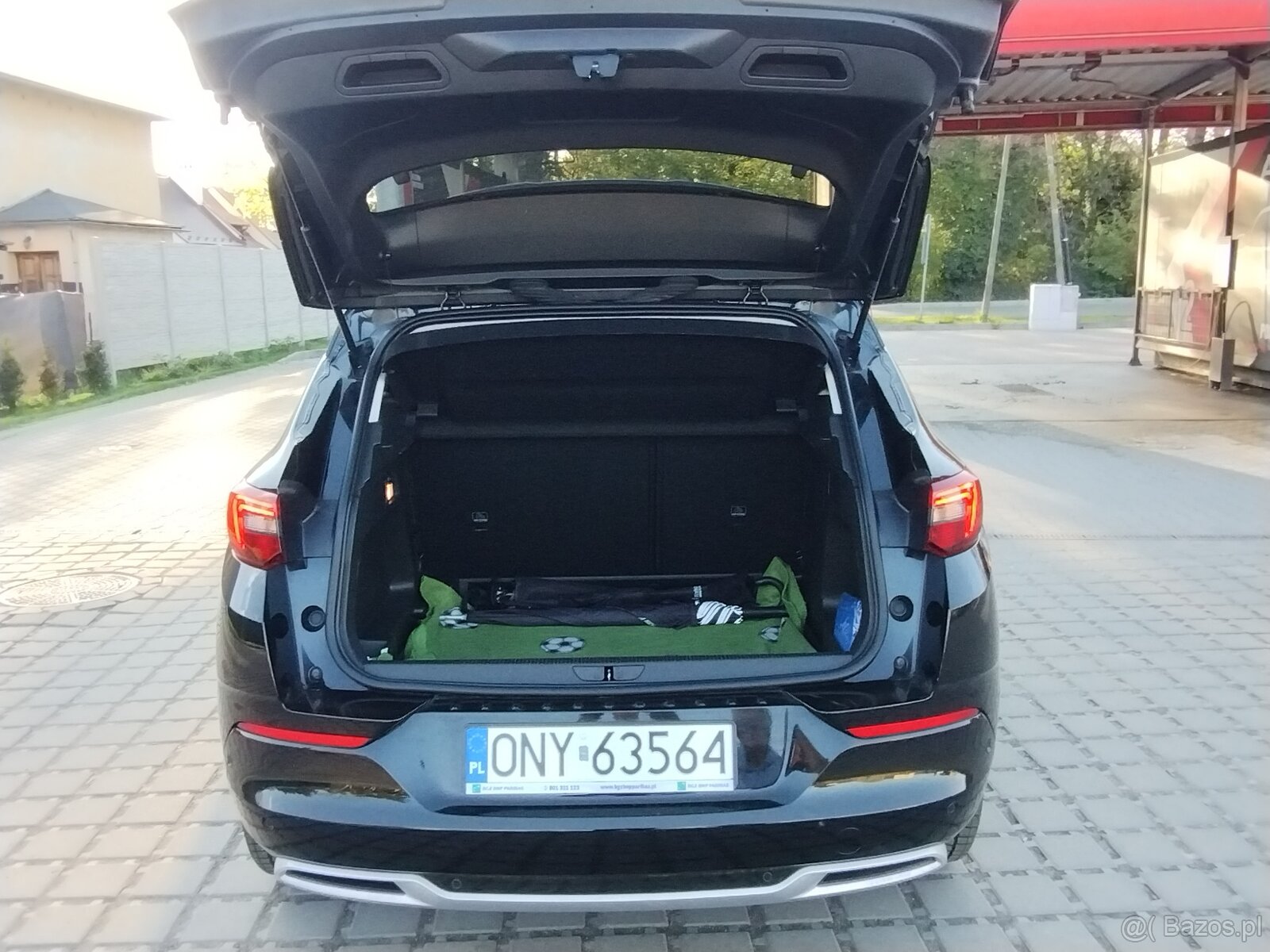 Sprzedam samochód opel granlad - 2