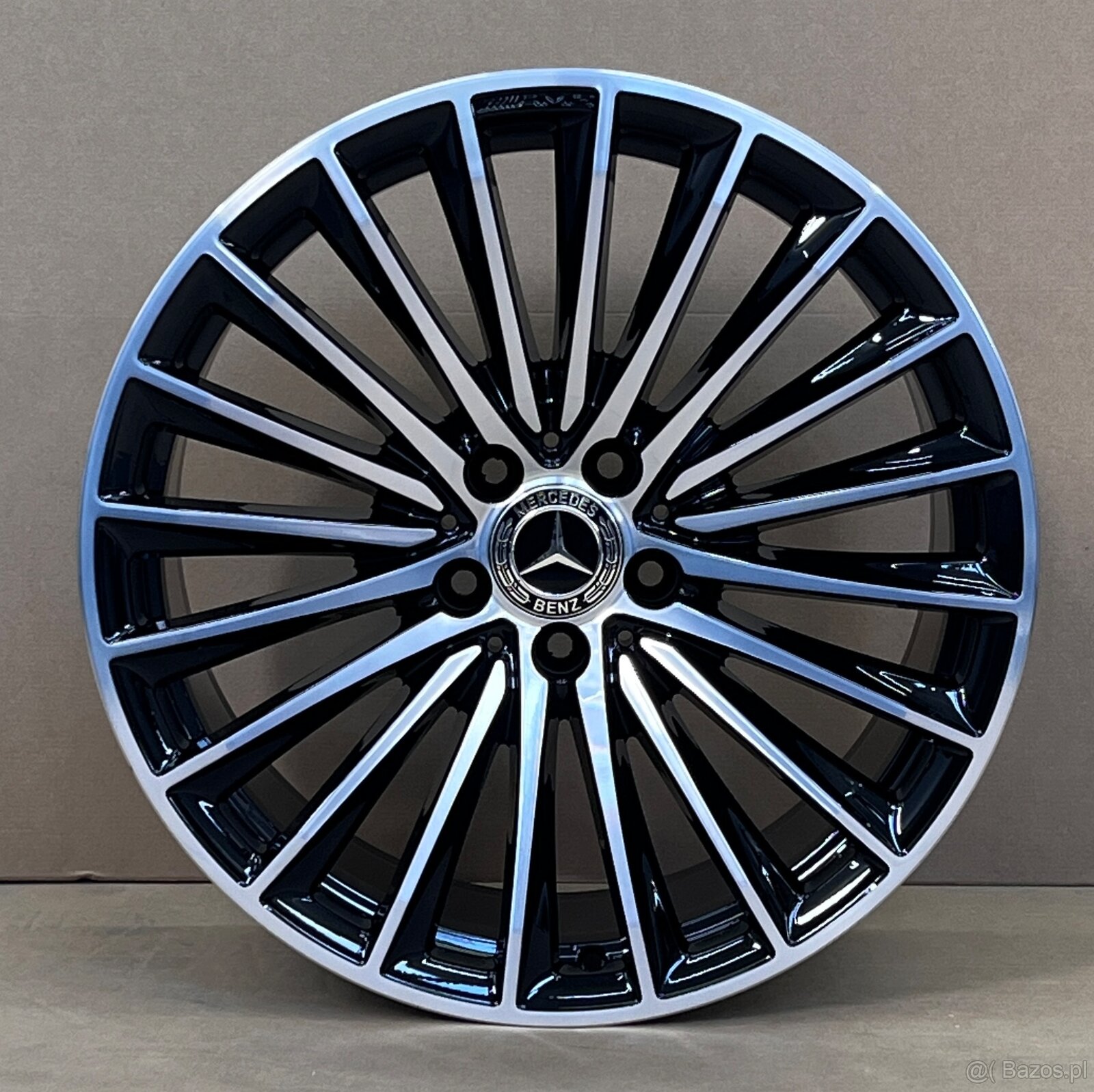 Felgi Mercedes SL 43 55 AMG 19 cali R232 4Matic A2324011900 - 2