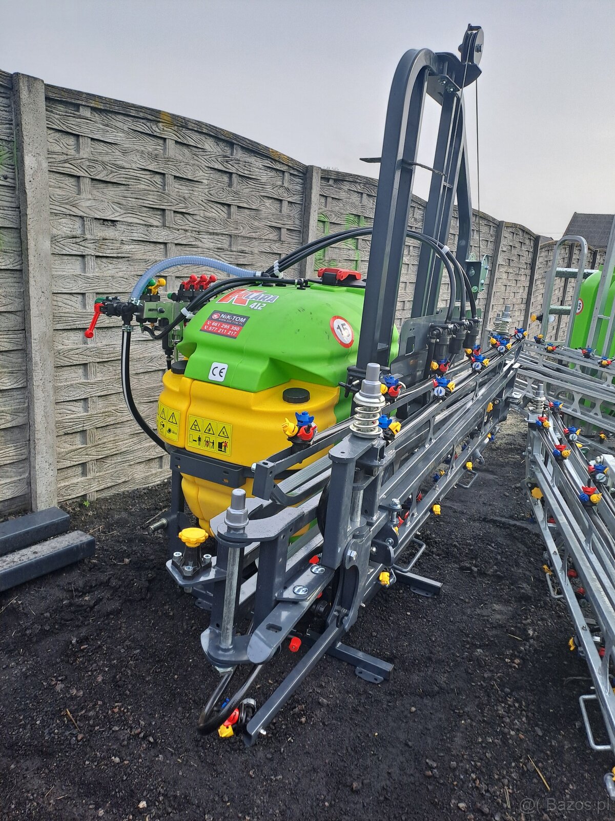 Opryskiwacz zawieszany - 2