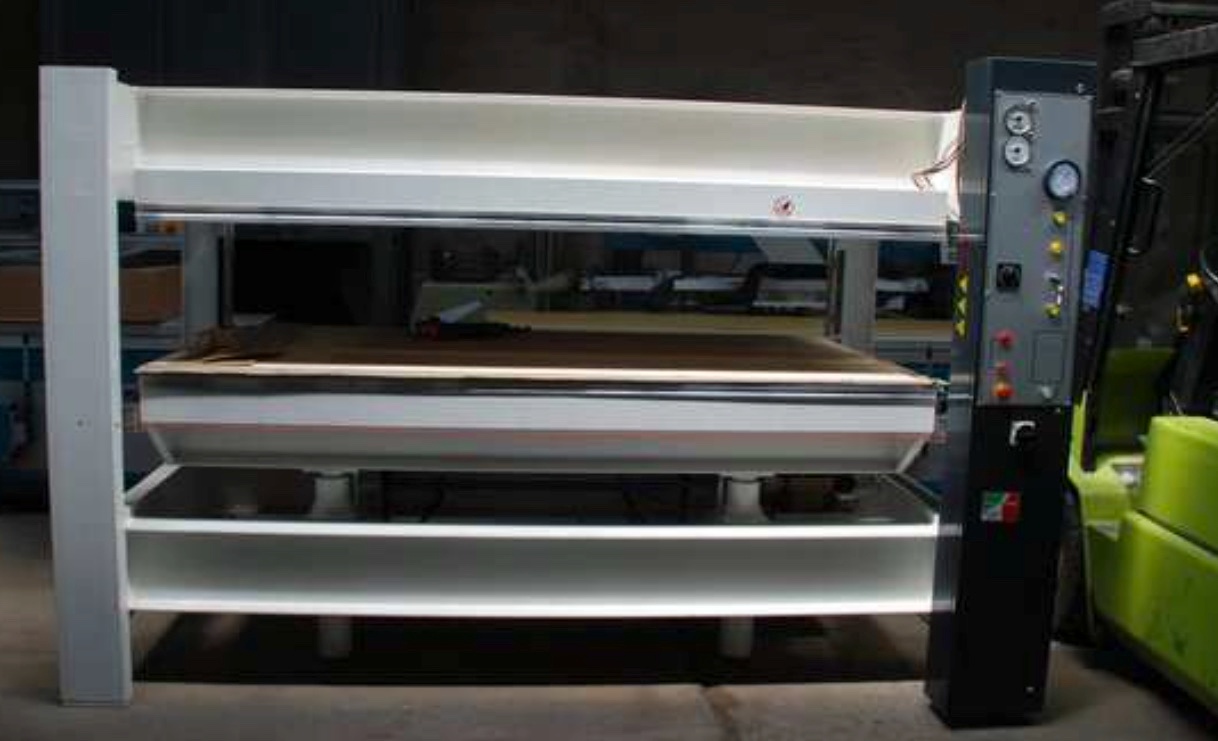 Półkowa prasa hydrauliczna ICOTET CON 2 - 2