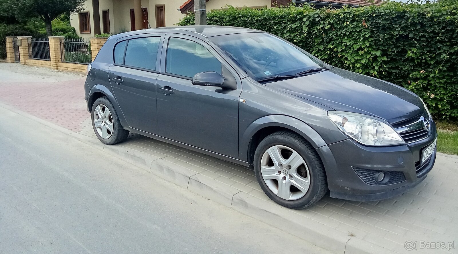 Opel Astra 2 1.7 diesel rok 2009 - 2