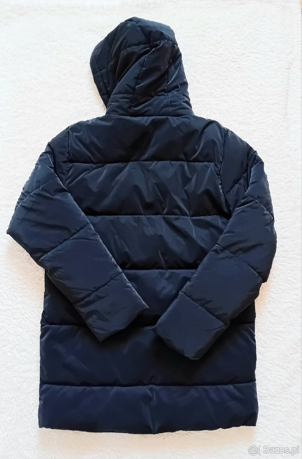 Ciepła puchowa kurtka z kapturem - 2