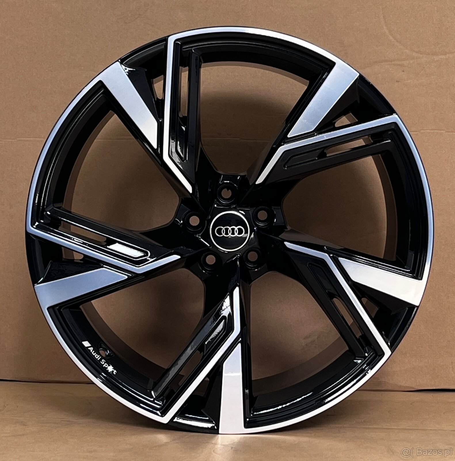 22 cale Audi RS6 RS7 4K C8 4K0601025DH 10,5Jx22 ET19 - 2