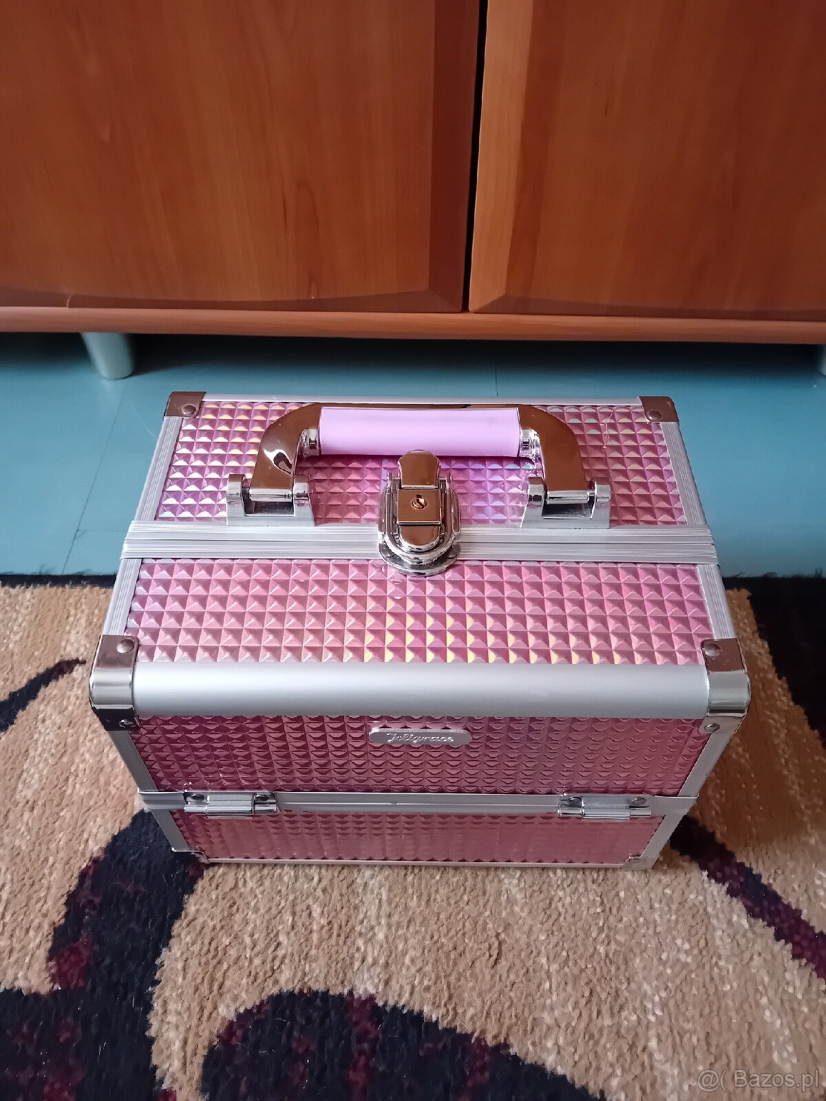 Kuferek na kosmetyki - 2