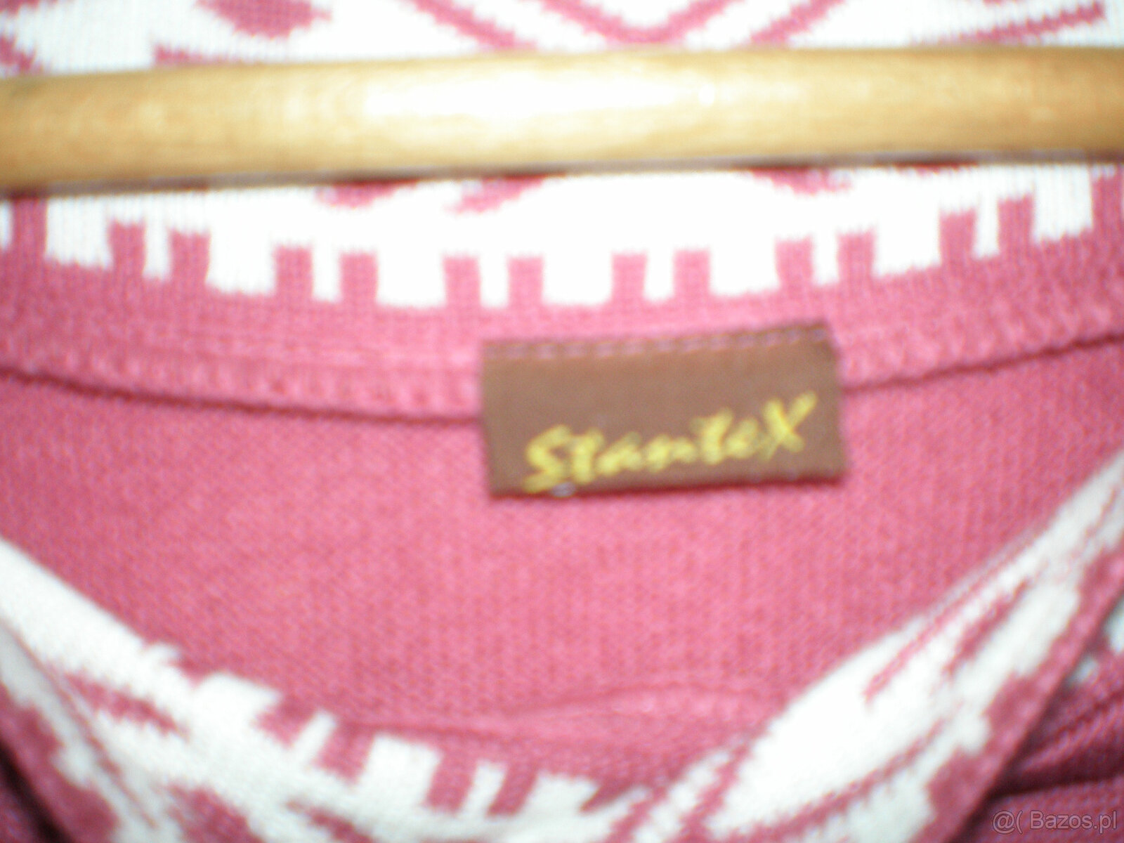 Sprzedam sweter damski, używany, rozmiar 44, stan dobry. - 2