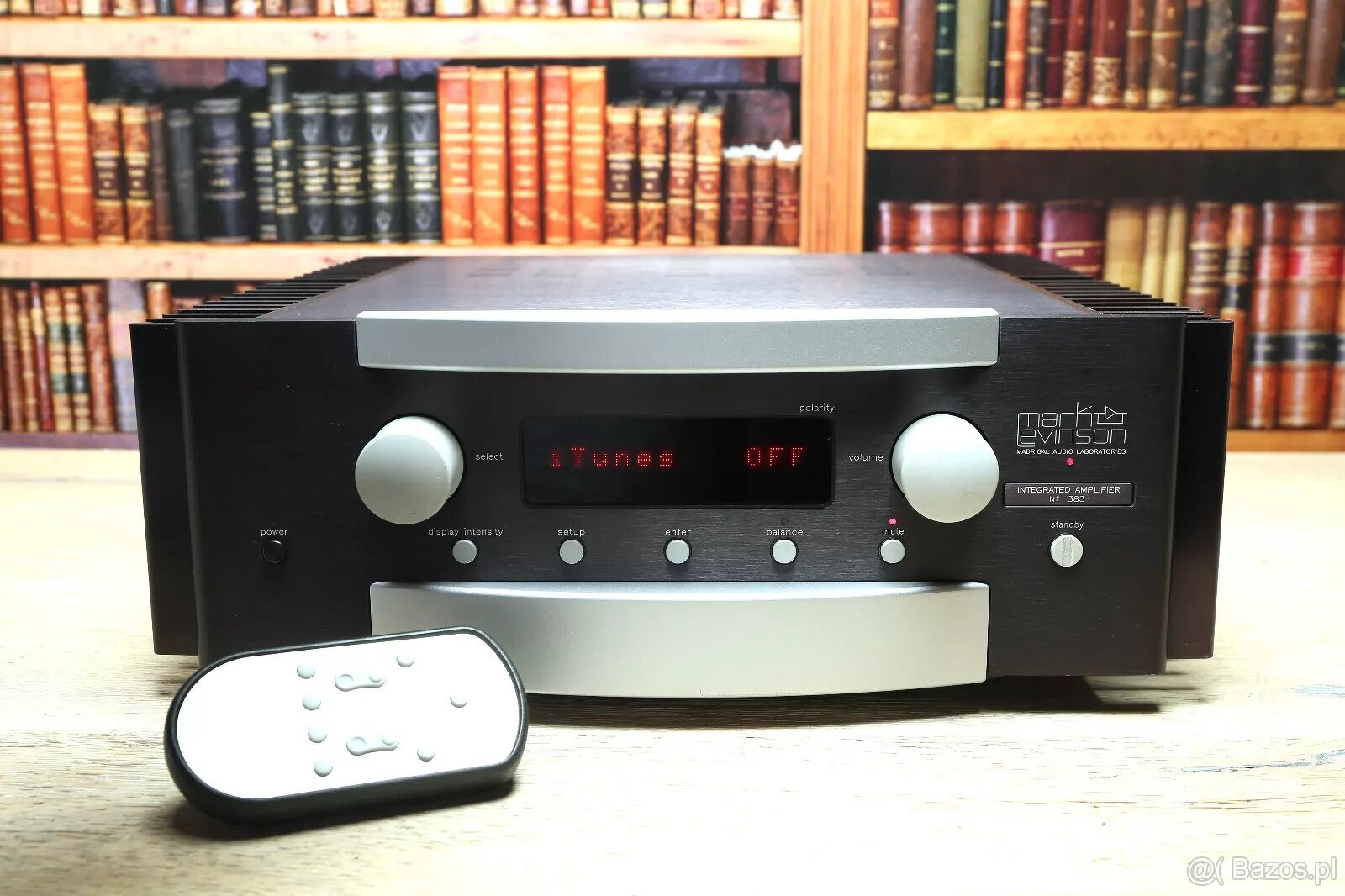 Mark Levinson No. 383 - 2
