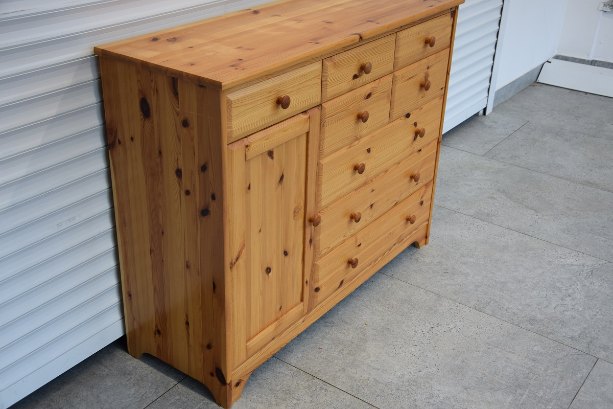 komoda z drewna sosnowego - jak nowa - 2