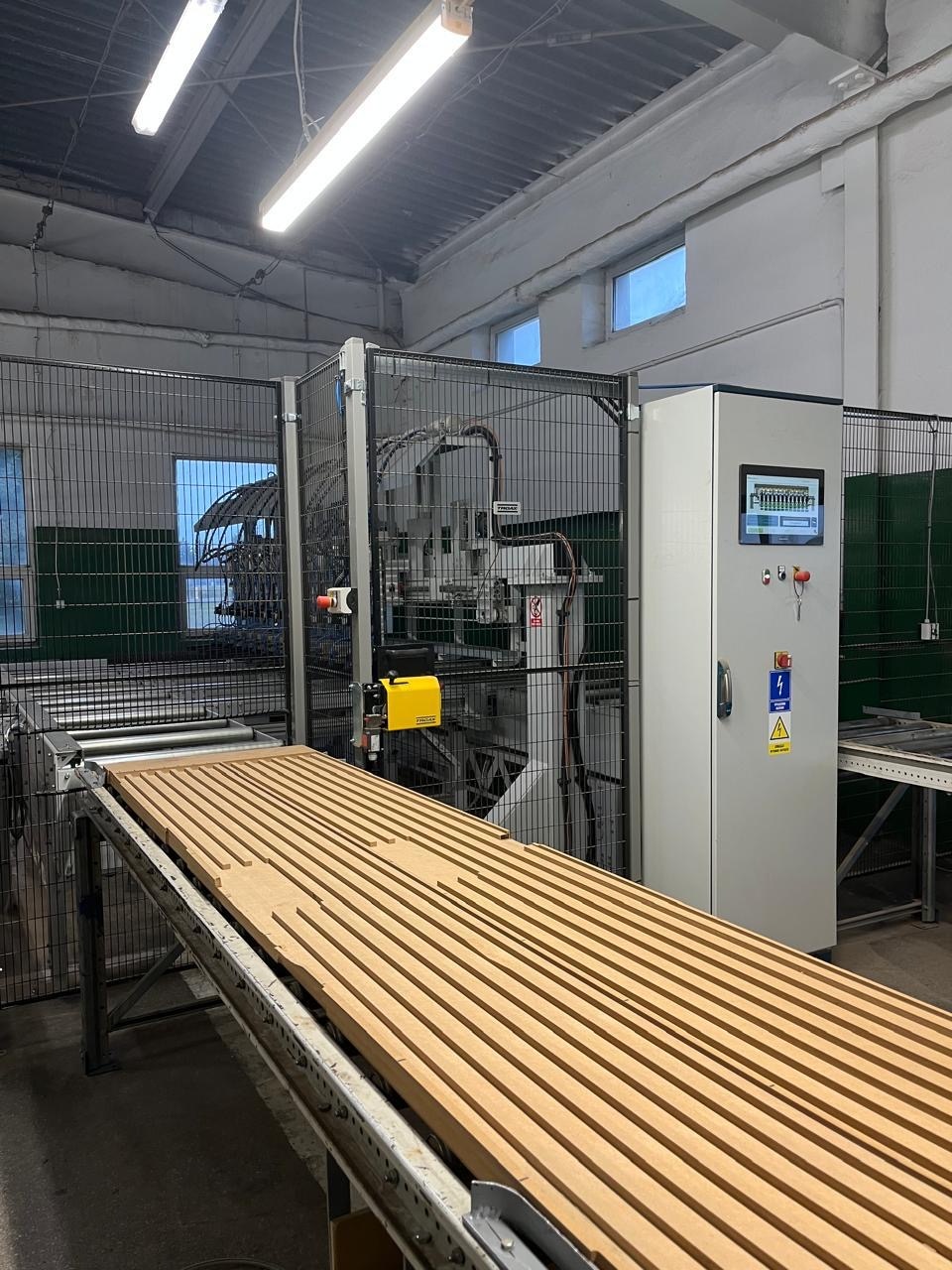 Automat do produkcji lameli - 2