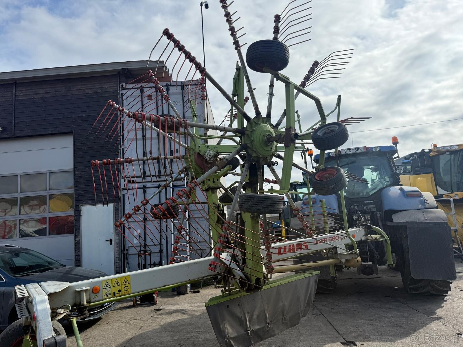 Zgrabiarka karuzelowa Claas Liner 680 cena 19900 zł.Lokaliza - 2