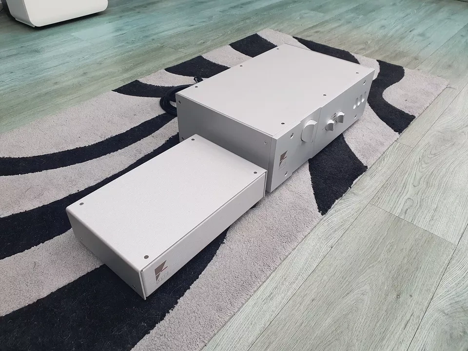 Ayre K-1Xe ( Price: 1500 EUR ) - 2