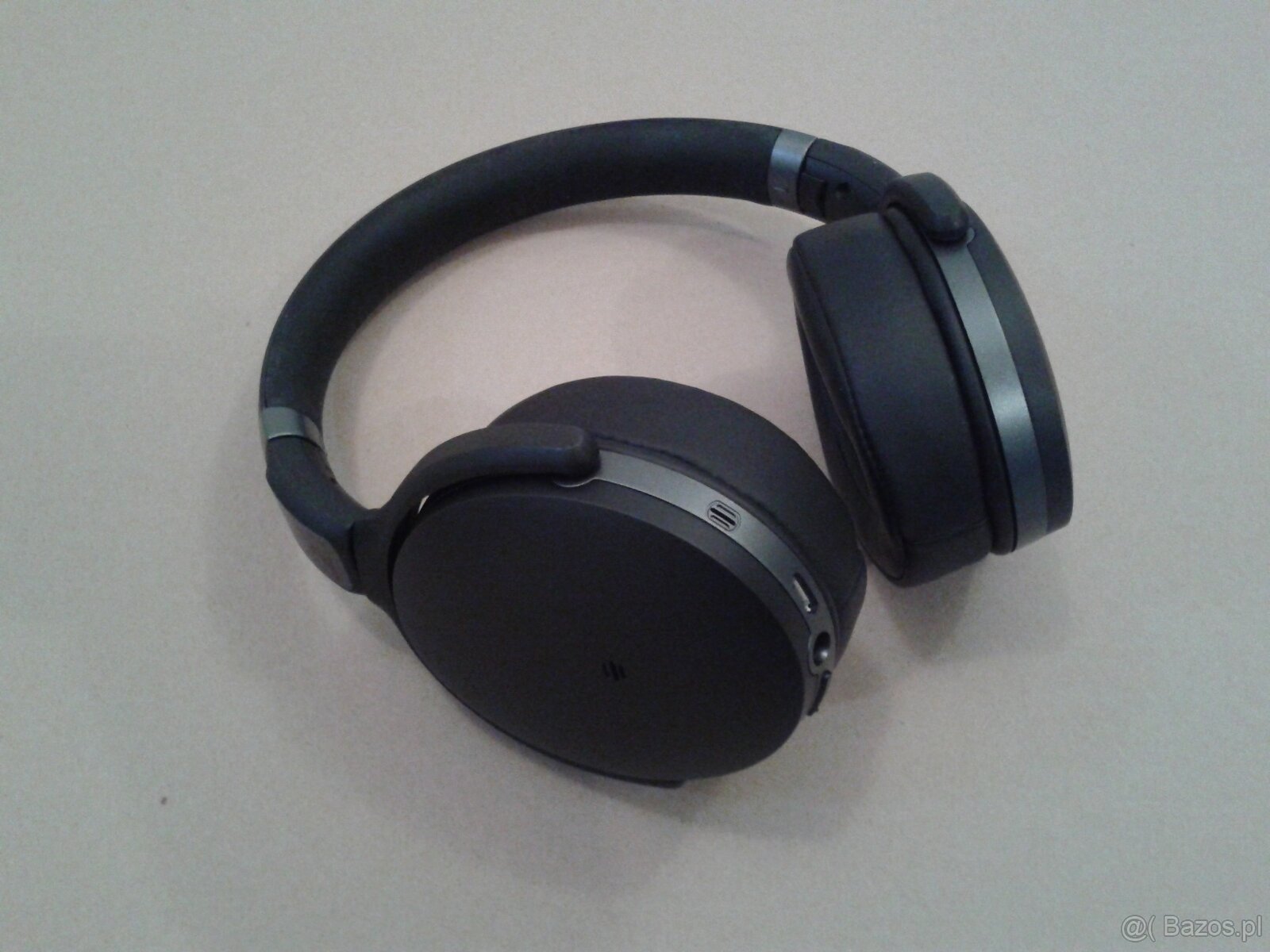 Nowe bezprzewodowe słuchawki Sennheiser HD 4.40 BT mm - 2