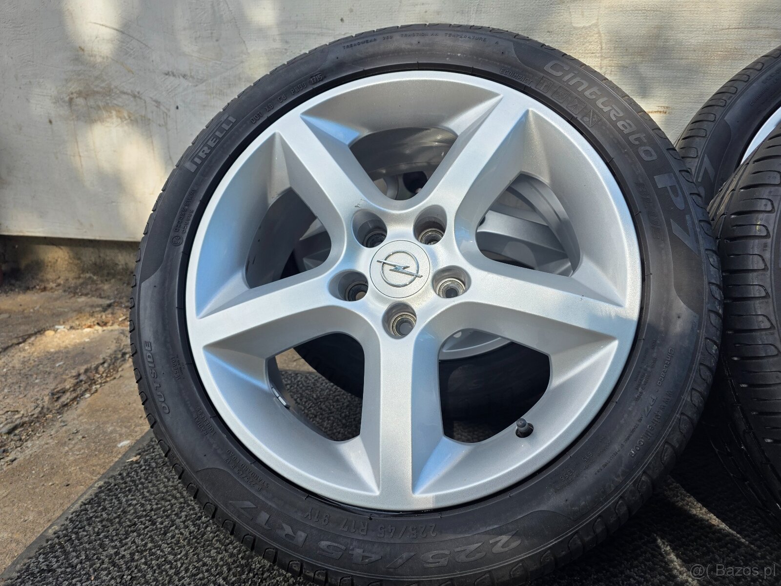 FELGE+GUME 5X1120 R17 GUME LATO 225/45 R17 - 2