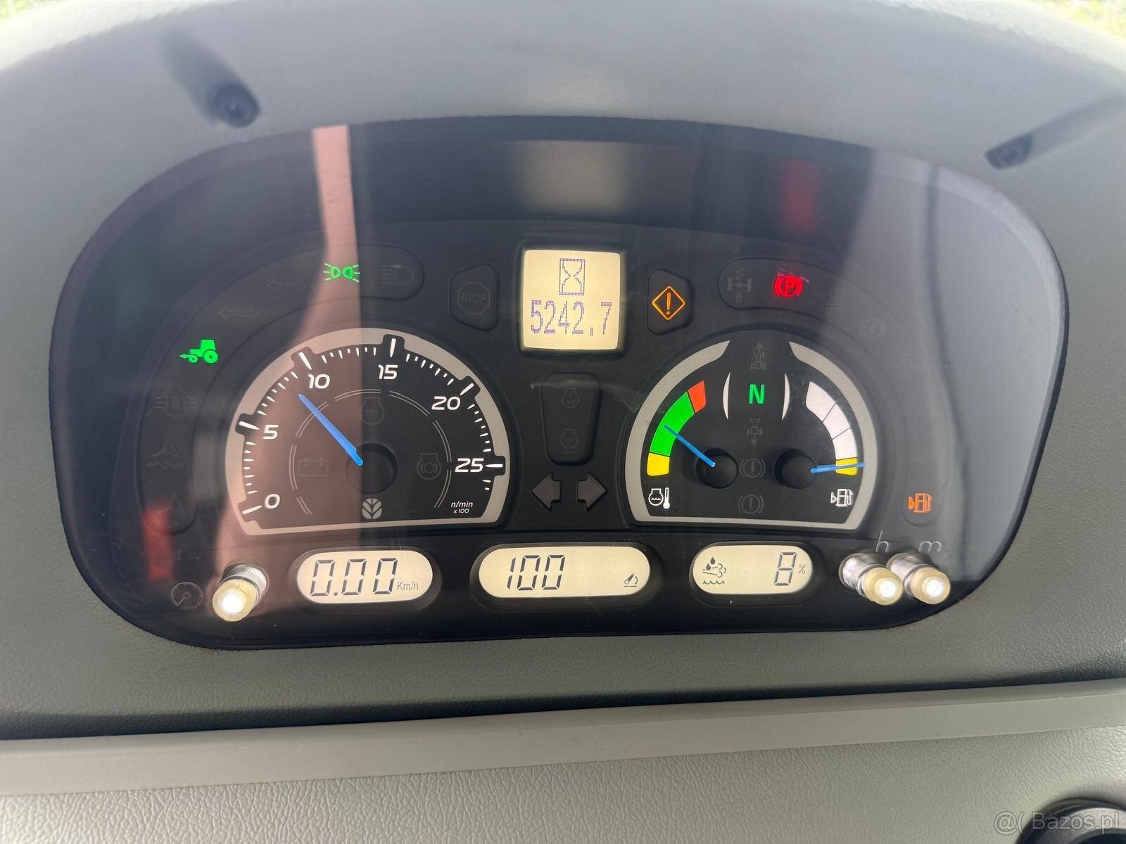 Ciągnik Rolniczy New Holland T7.270 AutoCommand rok pro 2019 - 2