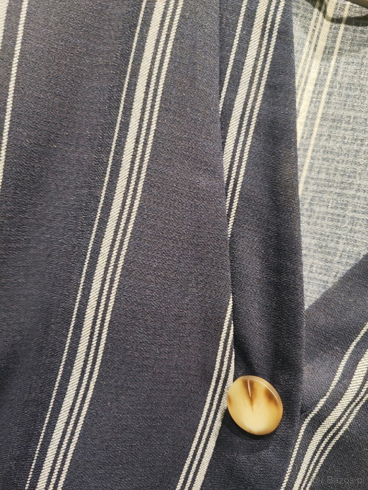 Elegancka bluzka na wzór koszuli F&F - 2