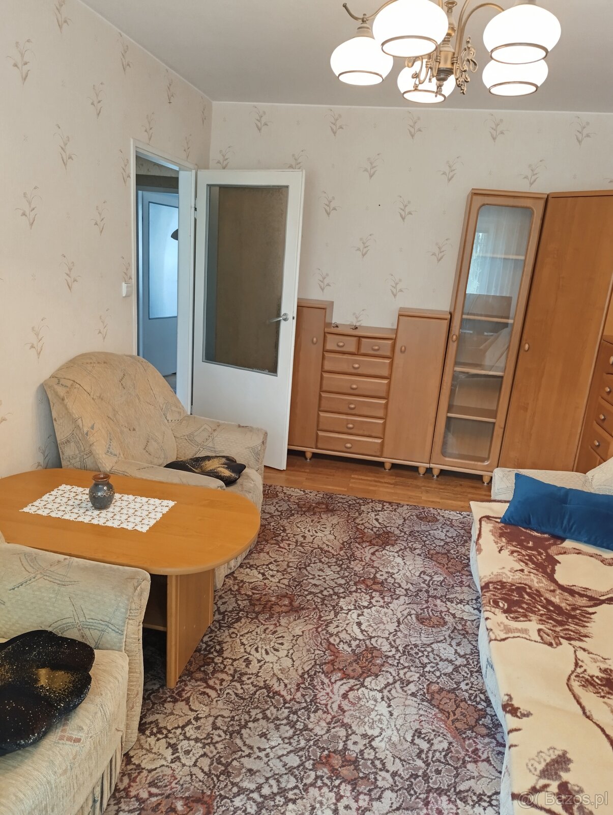 Wynajem mieszkanie 3 pokojowe 2000,- studenci - 2