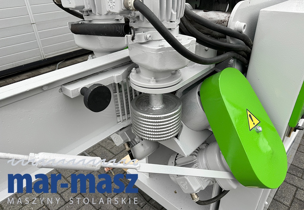 Pilarka do wzdłużnego rozcinania palisady - 20