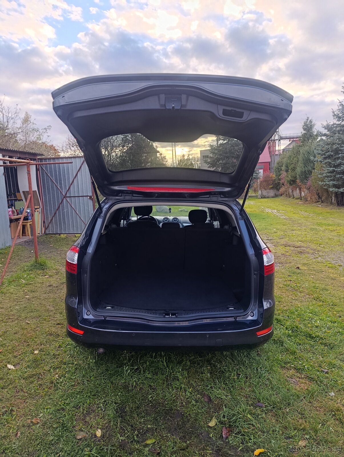 Sprzedam Ford Mondeo MK4 combi 2009 roku - 20