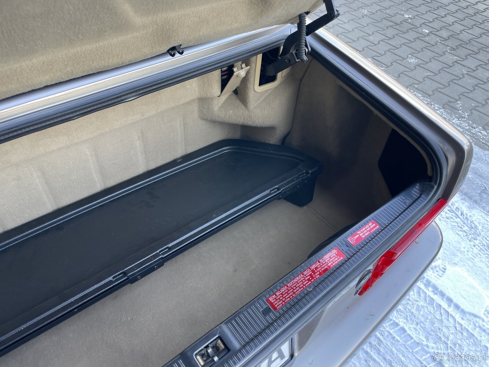 Mercedes-Benz 500SL R129 1991 złoty - 20