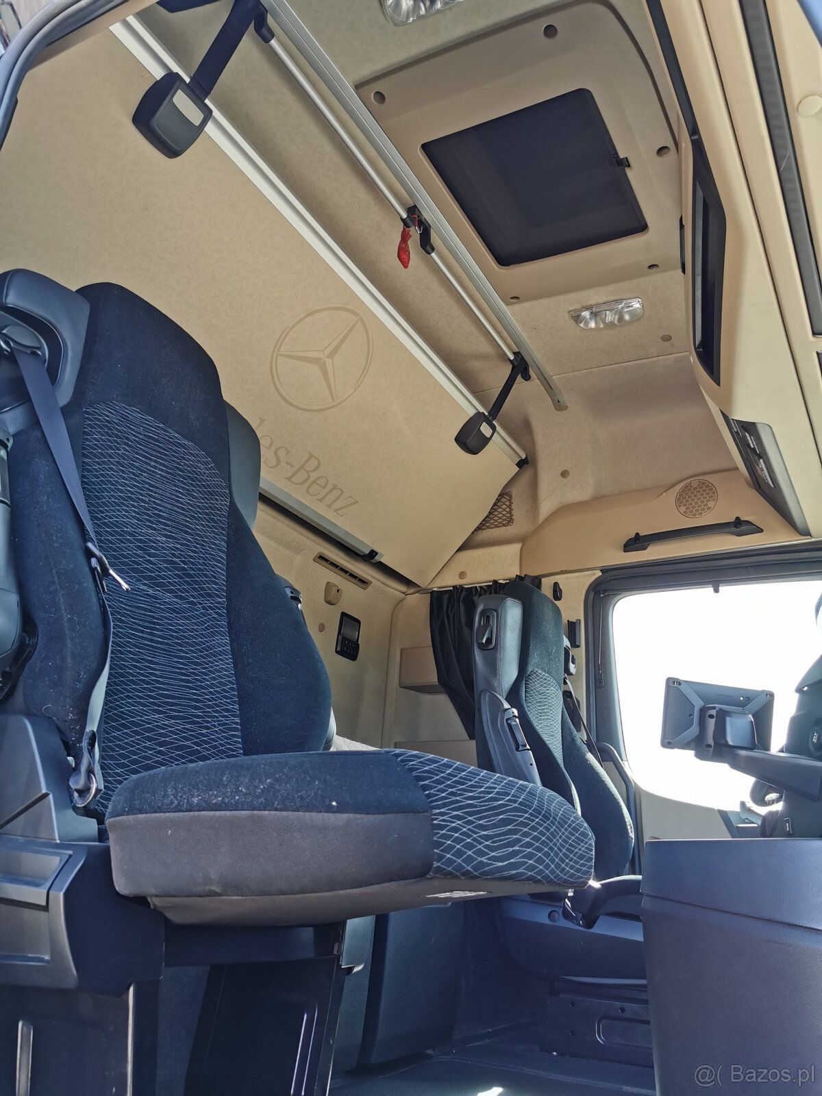 Sprzedam ciągnik siodłowy MERCEDES BENZ ACTROS 1853 EURO 6. - 20