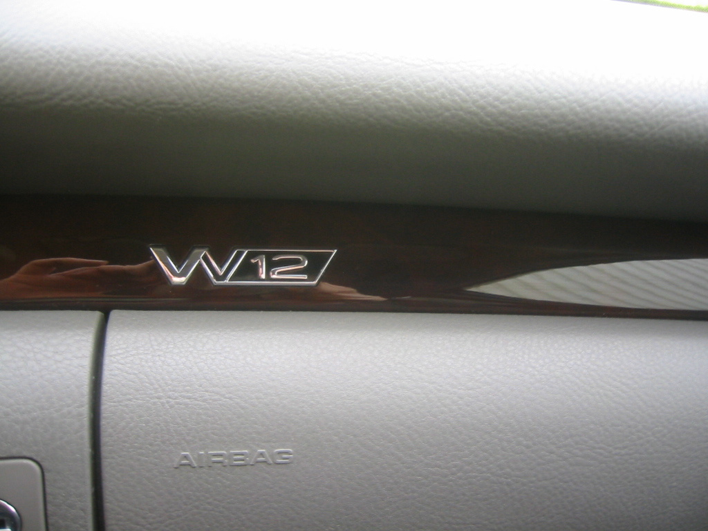 AUDI A8 D2 6.0 W12 420 km - cześci - 20