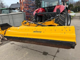 Mulcer Kosiarka Muthing w pełni sprawny cena 21000 zl .Lokal - 20