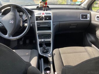 307 pojemność 2.0 HDI 7-Osobowy - 20