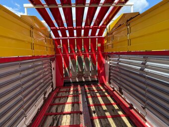 Przyczepa samozbierająca Pottinger Profiline Jumbo 8000 rok - 20
